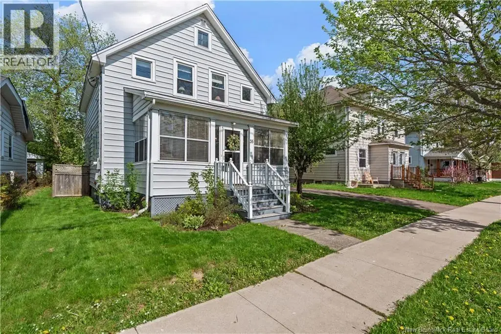 35 Winter Avenue, Moncton