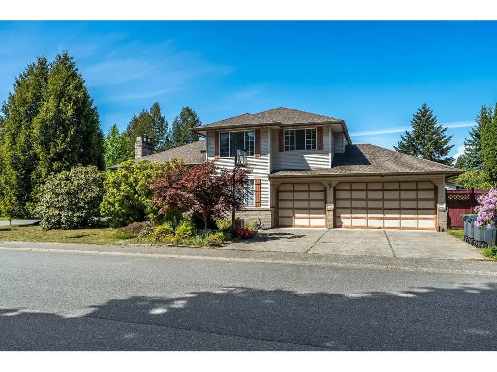 15911 111 Avenue, Surrey