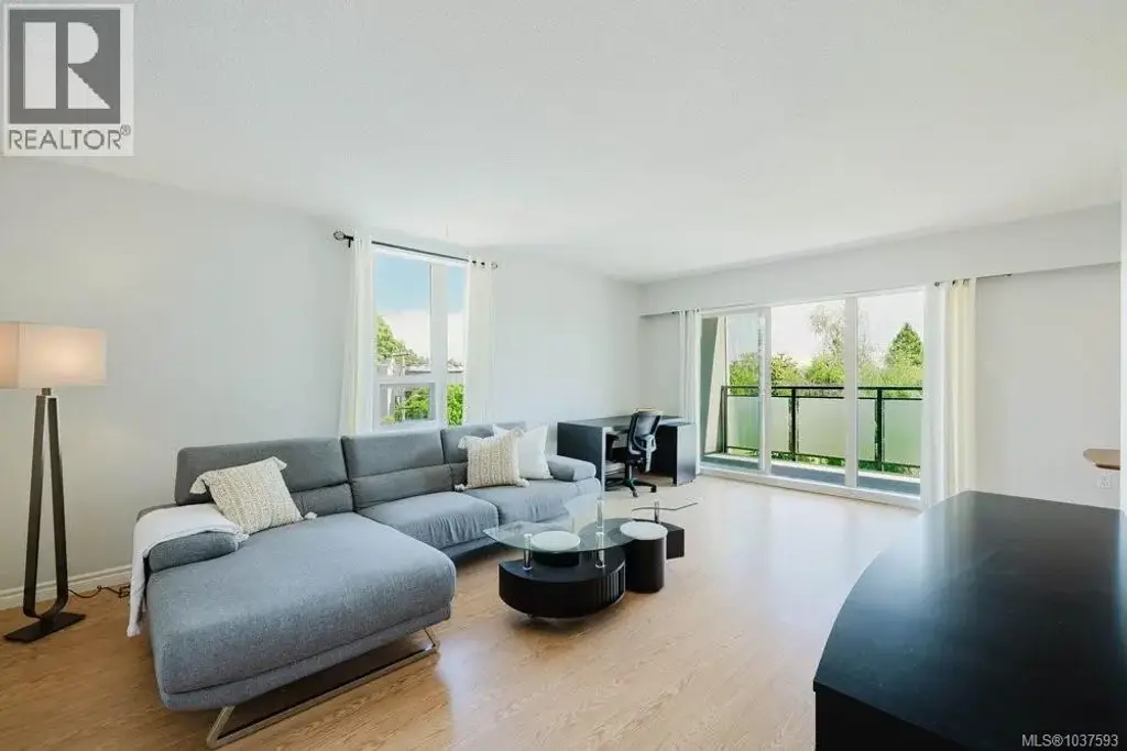 306 1545 Pandora Ave, Victoria