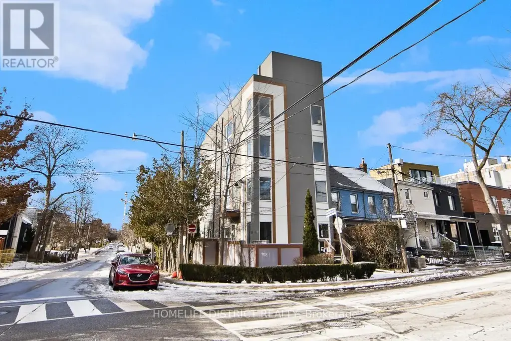 243 Niagara Street, Toronto (Niagara)