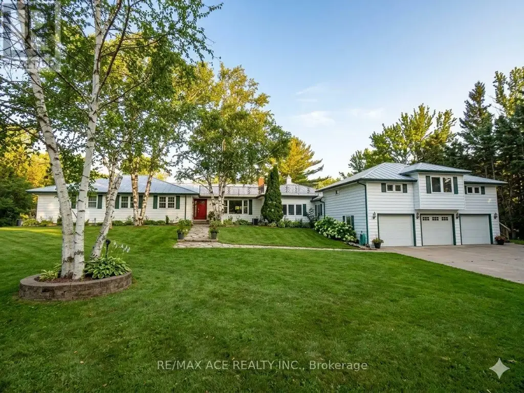 5455 Hoxton Street, Pickering