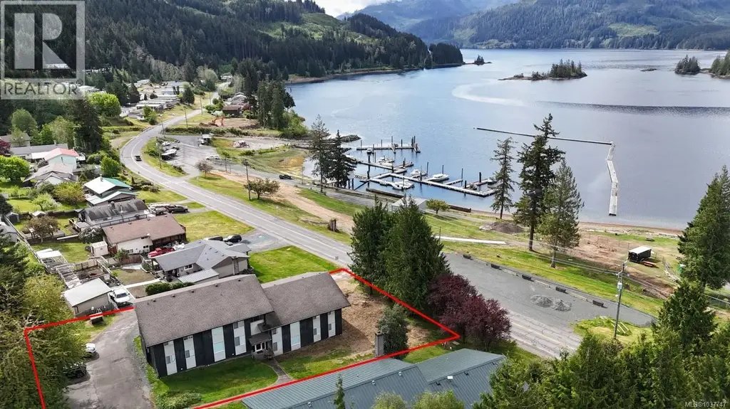 1111 Marine Dr, Port Alice