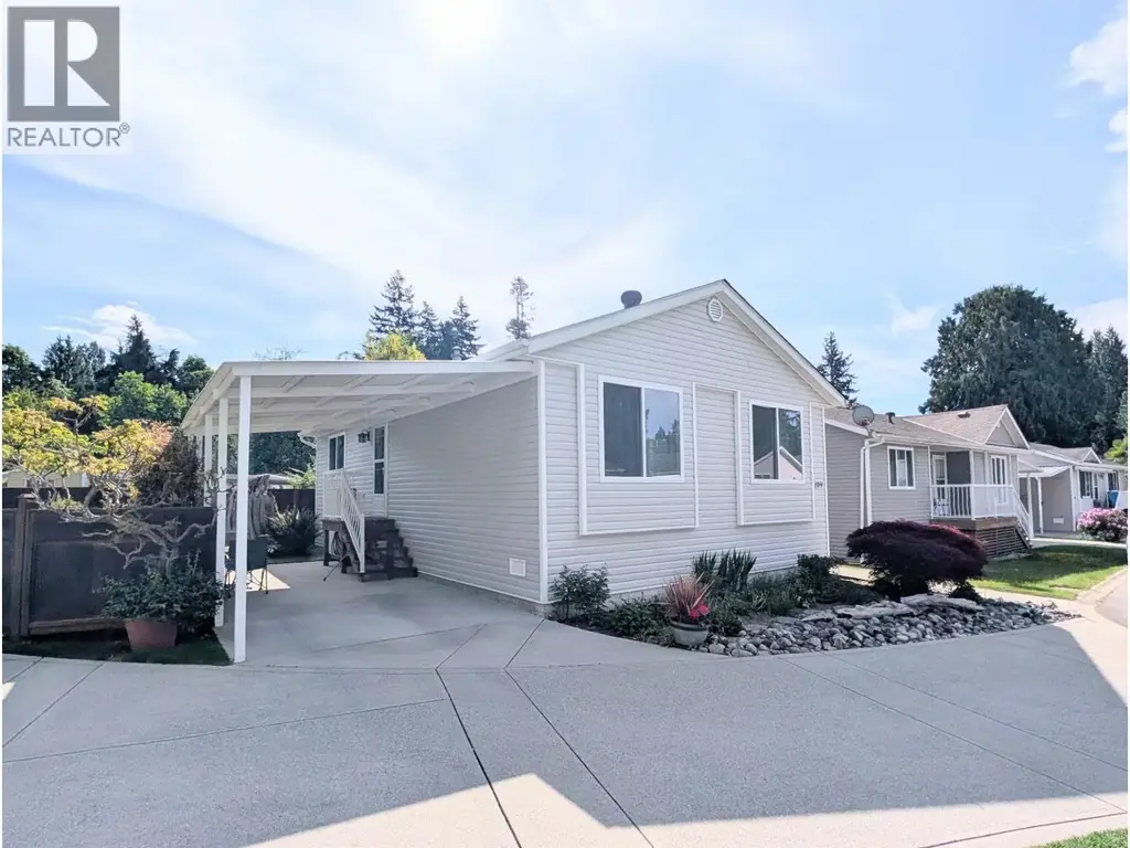 109 4510 Sunshine Coast Highway, Sechelt