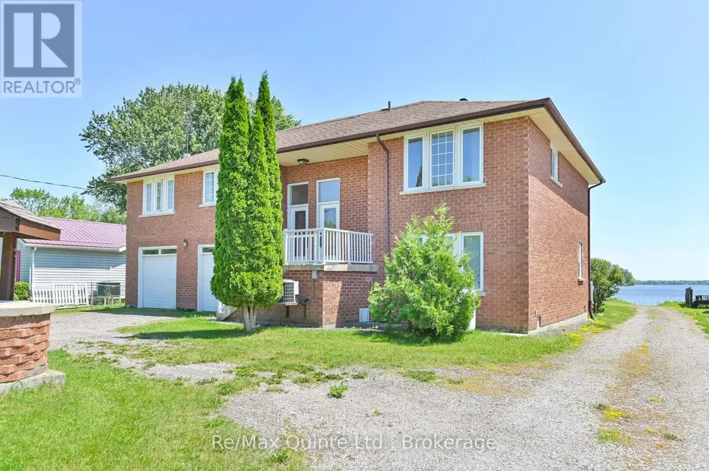 132 Hiscock Shores Road, Prince Edward County (Ameliasburg Ward)