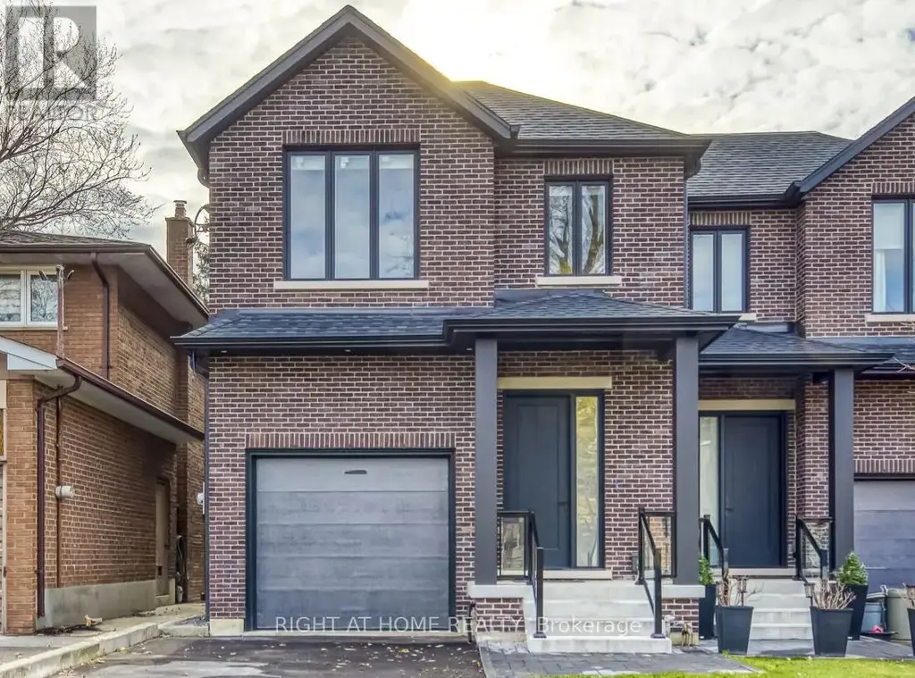 5 Enfield Avenue, Toronto (Alderwood)