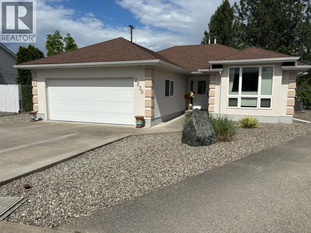 2230 Selkirk Place, Grand Forks