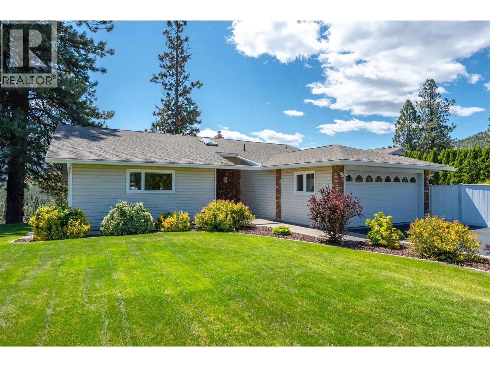Photo of Listing #10388382