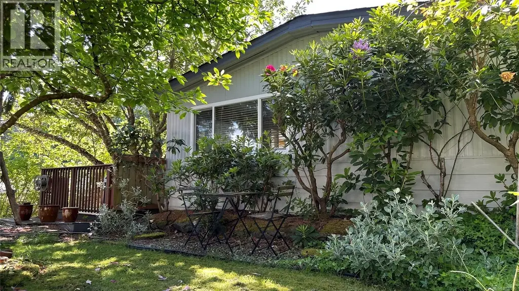 4 5838 Blythwood Rd, Sooke