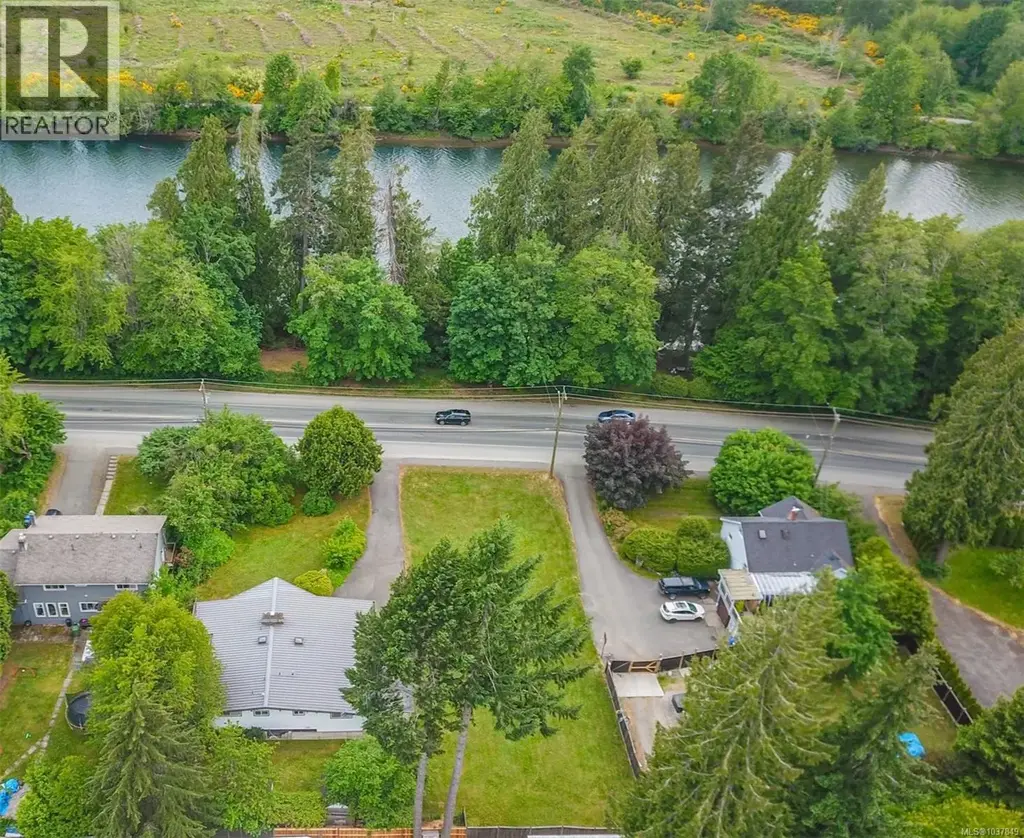 5859 River Rd, Port Alberni