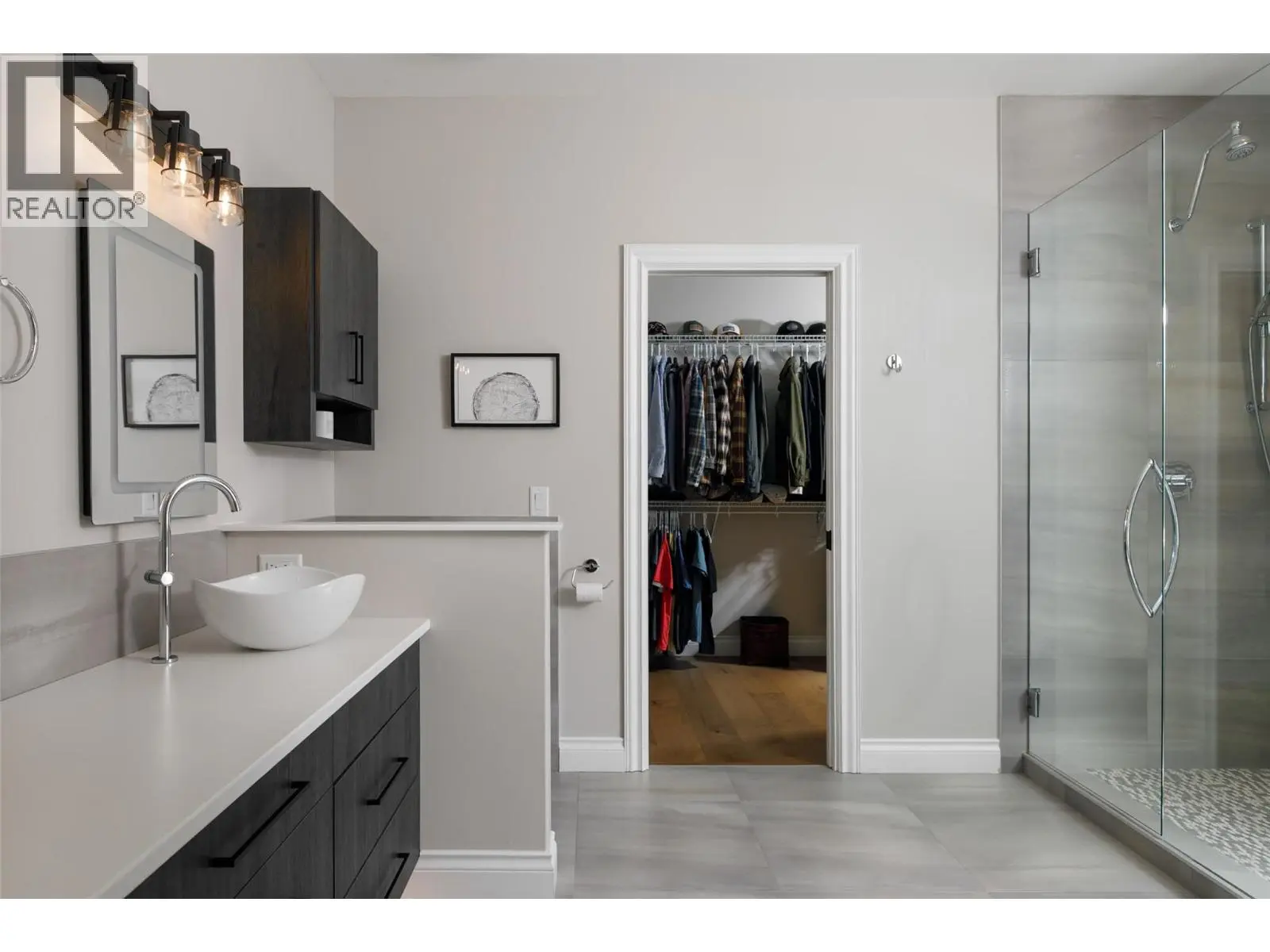 4830 Westridge Drive. Kelowna, British Columbia
