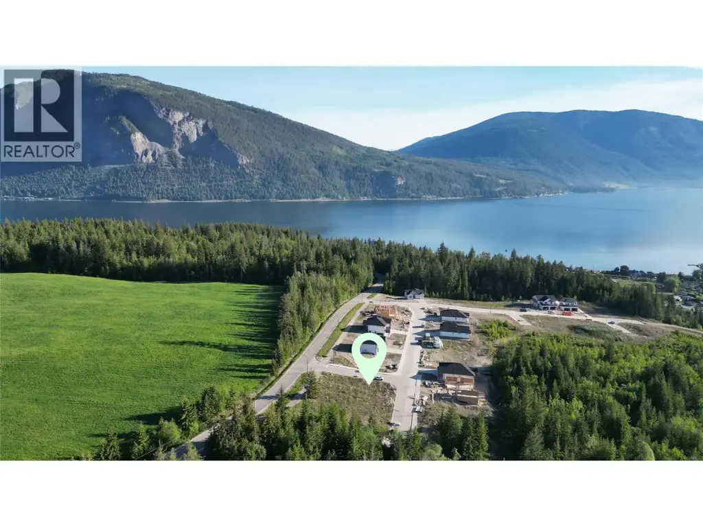 6741 42 Street Ne, Salmon Arm