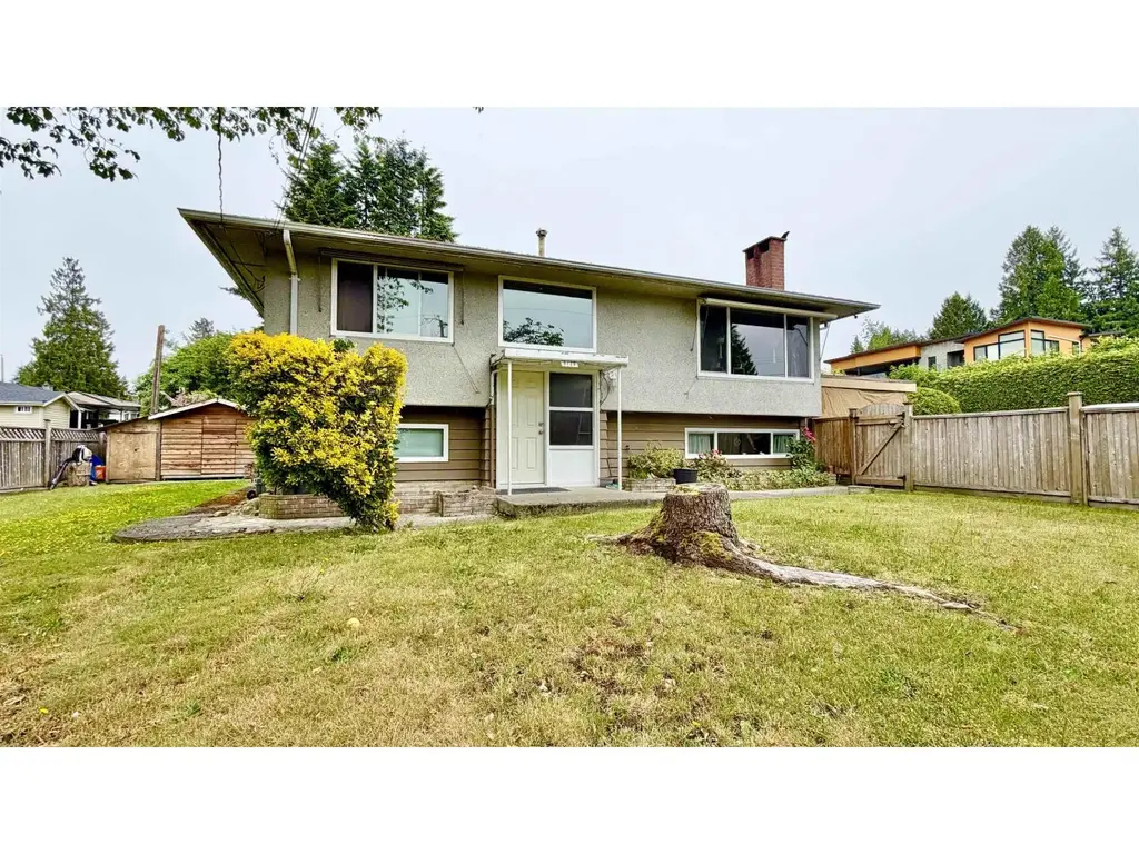 9720 Crown Crescent, Surrey