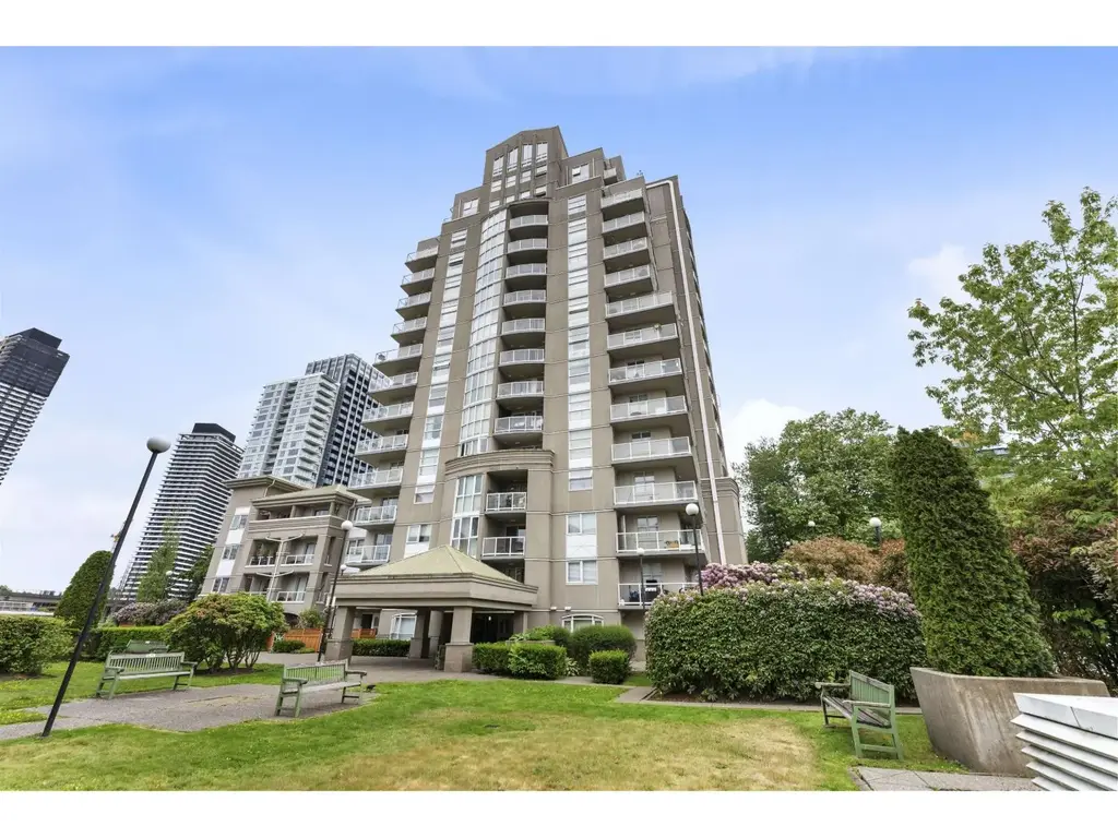 1604 10523 University Drive, Surrey