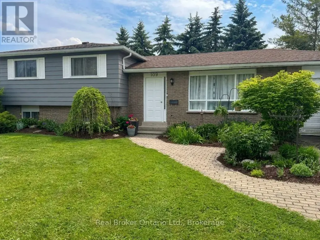 109 Miller Crescent, Minto