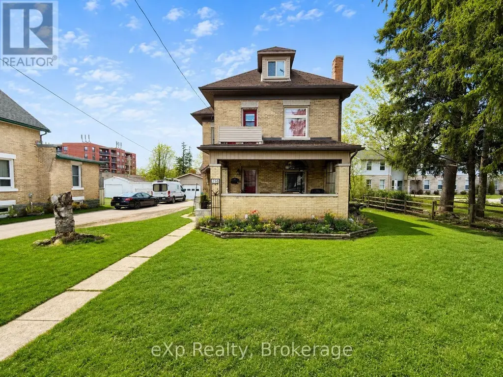 388 11th Street, Hanover