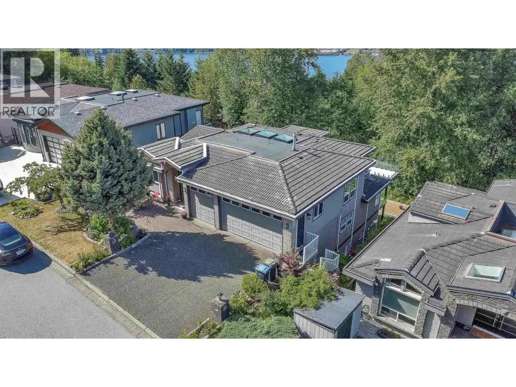 13 Shoreline Circle, Port Moody