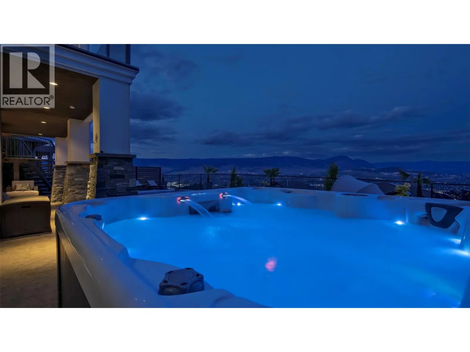 593 Harrogate Lane. Kelowna, British Columbia