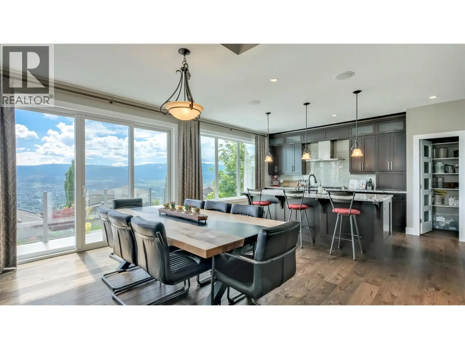 593 Harrogate Lane. Kelowna, British Columbia