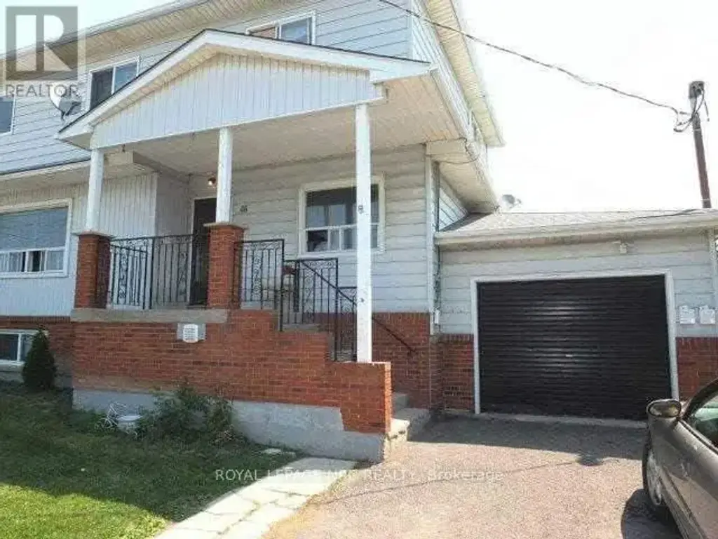 Apartment - Main Floor - 46 Martin Street, Thorold (Thorold Downtown)