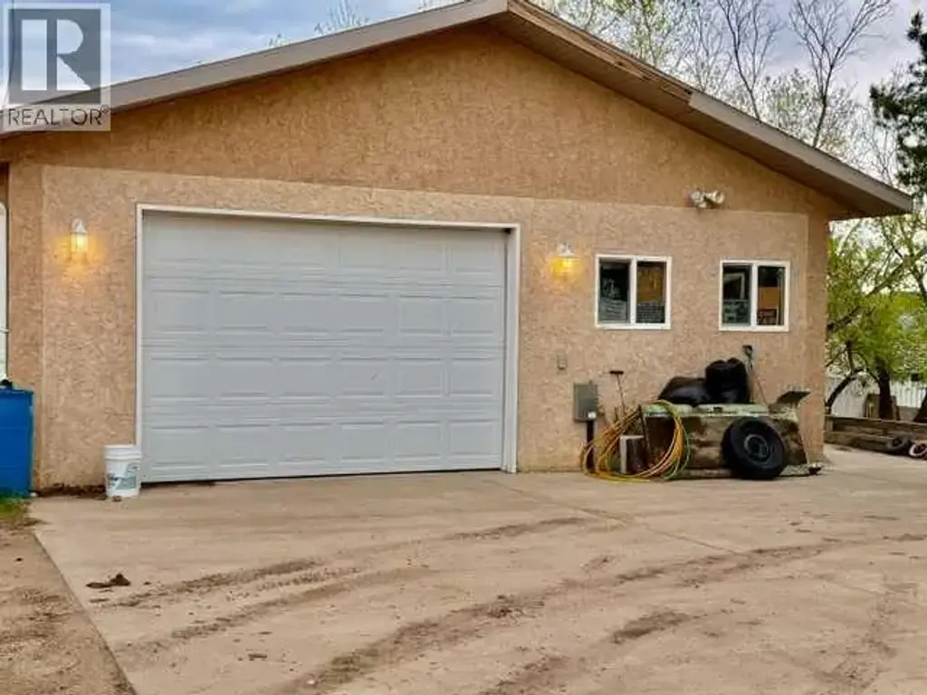 5116 48 Street, Hardisty
