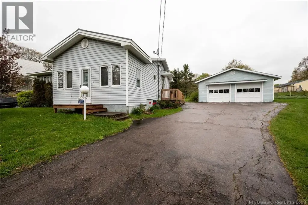 5712 King Street, Riverside-Albert