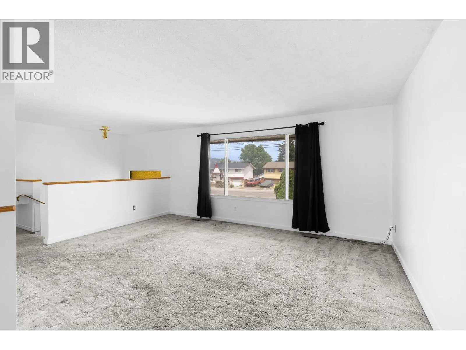 2877 Springfield Road. Kelowna, British Columbia