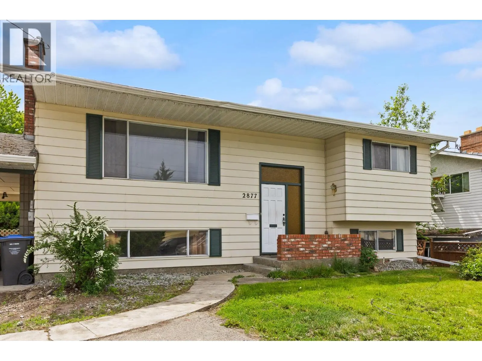 2877 Springfield Road. Kelowna, British Columbia