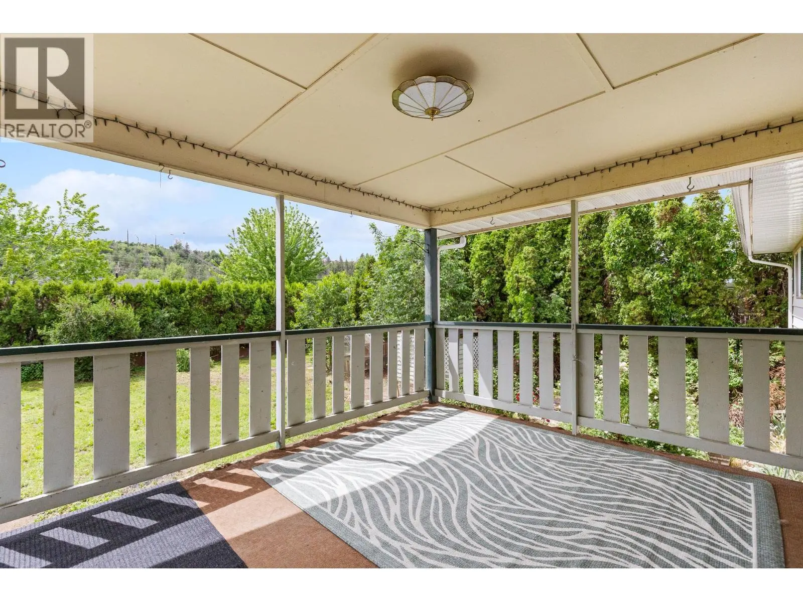 2877 Springfield Road. Kelowna, British Columbia