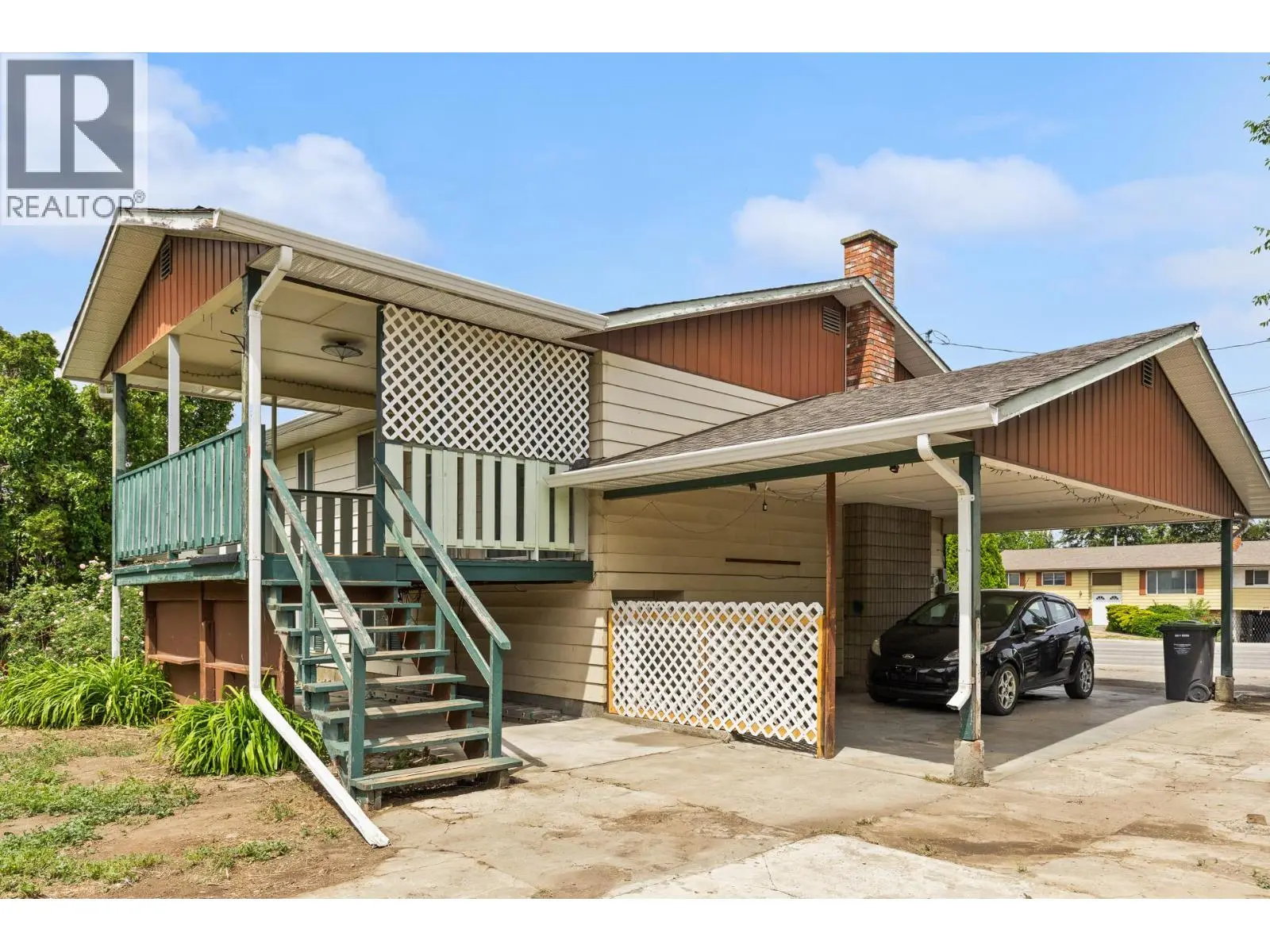 2877 Springfield Road. Kelowna, British Columbia