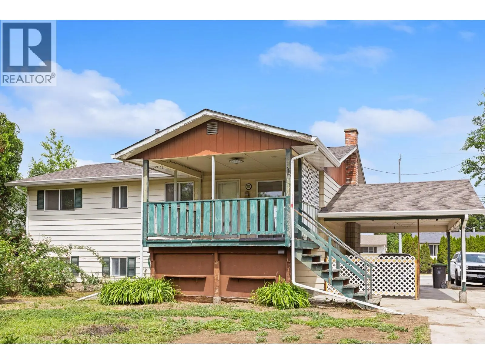 2877 Springfield Road. Kelowna, British Columbia