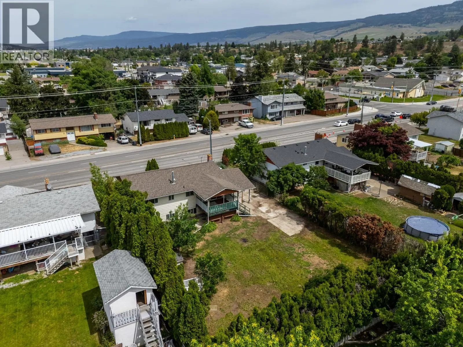 2877 Springfield Road. Kelowna, British Columbia