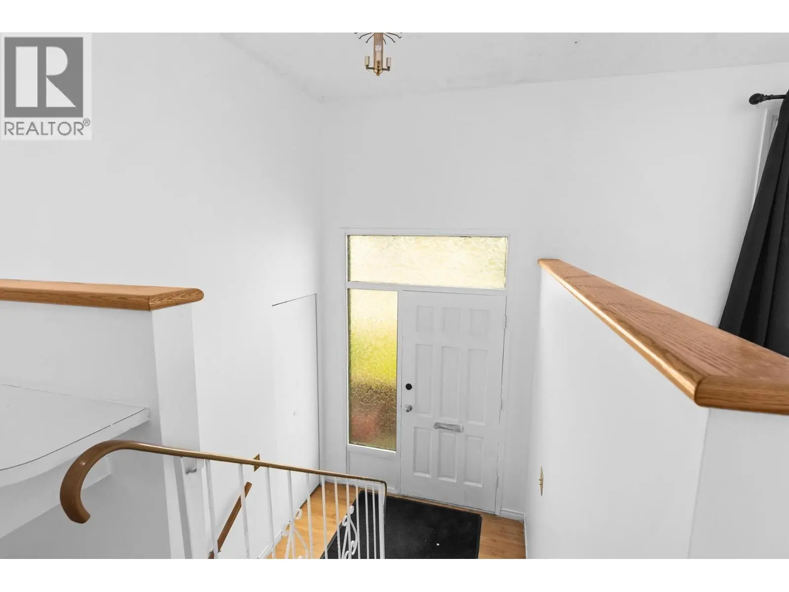 2877 Springfield Road. Kelowna, British Columbia