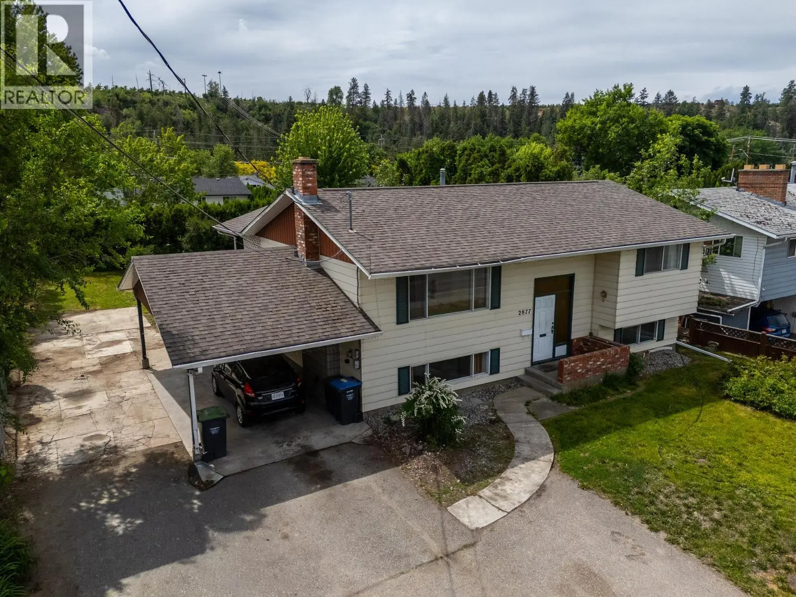 2877 Springfield Road. Kelowna, British Columbia