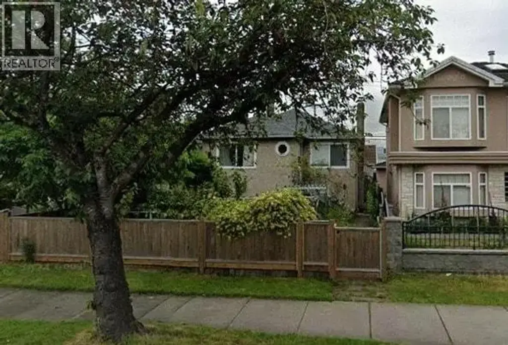 1661 E 49th Avenue, Vancouver