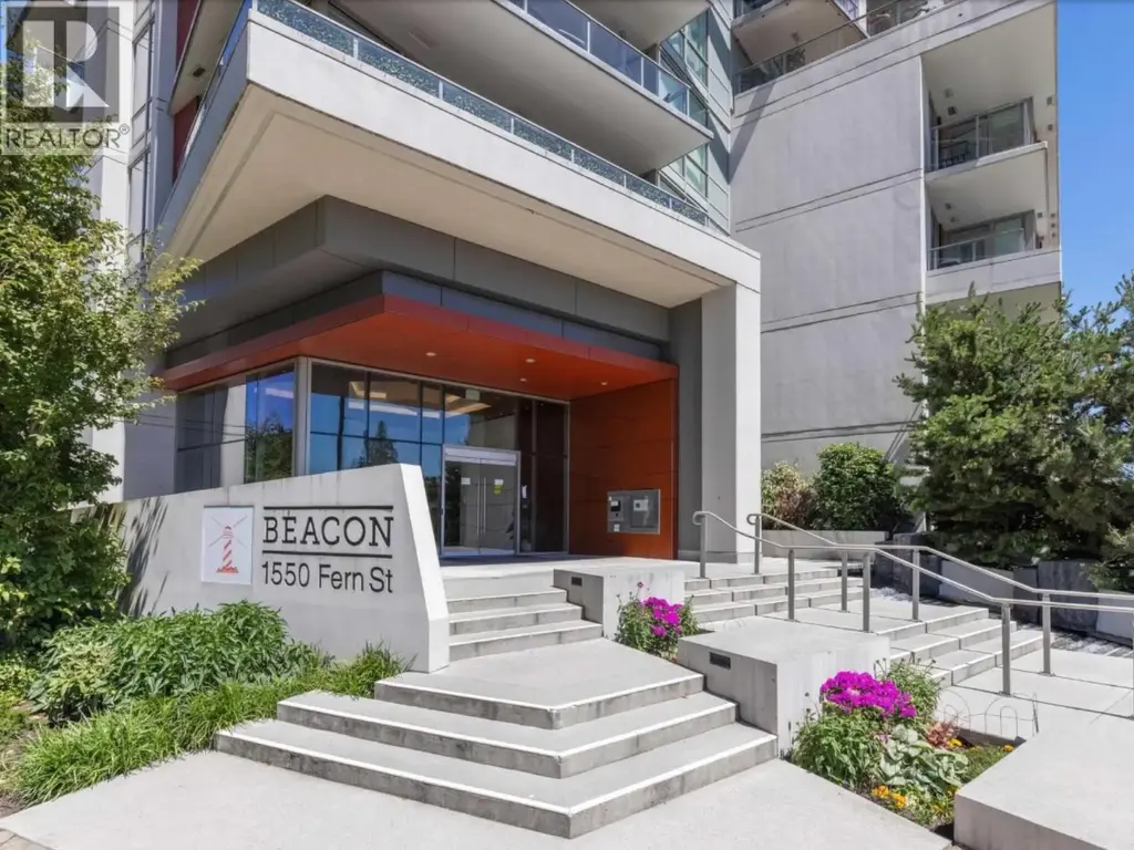 2405 1550 Fern Street, North Vancouver