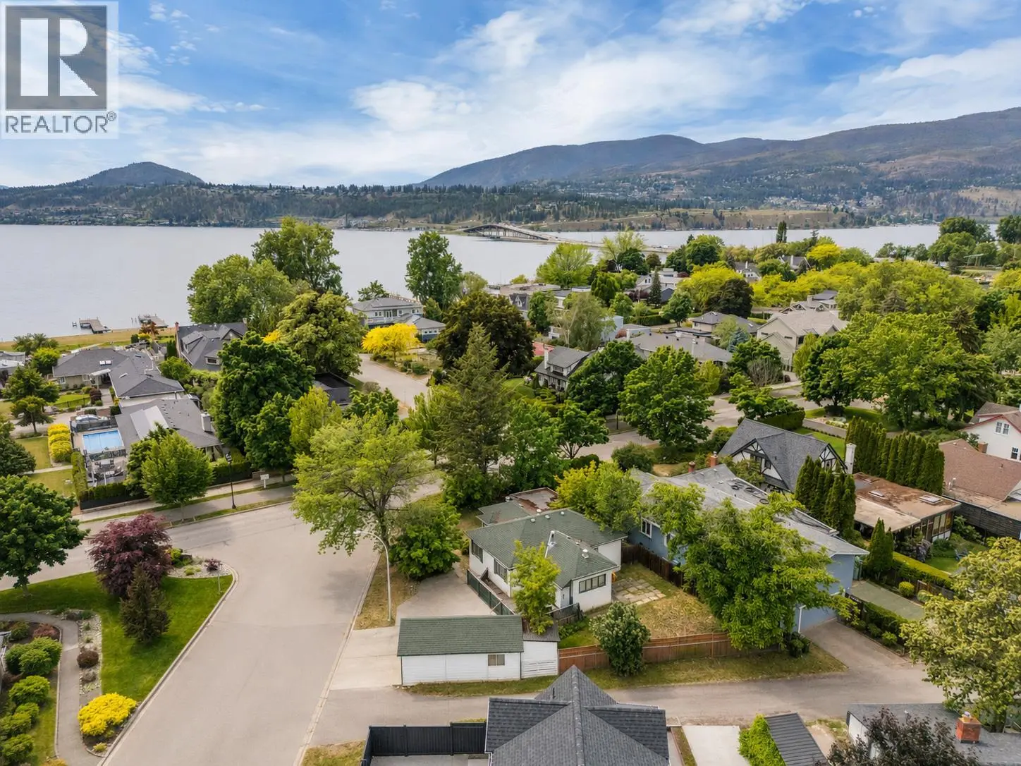 1967 Abbott Street. Kelowna, British Columbia