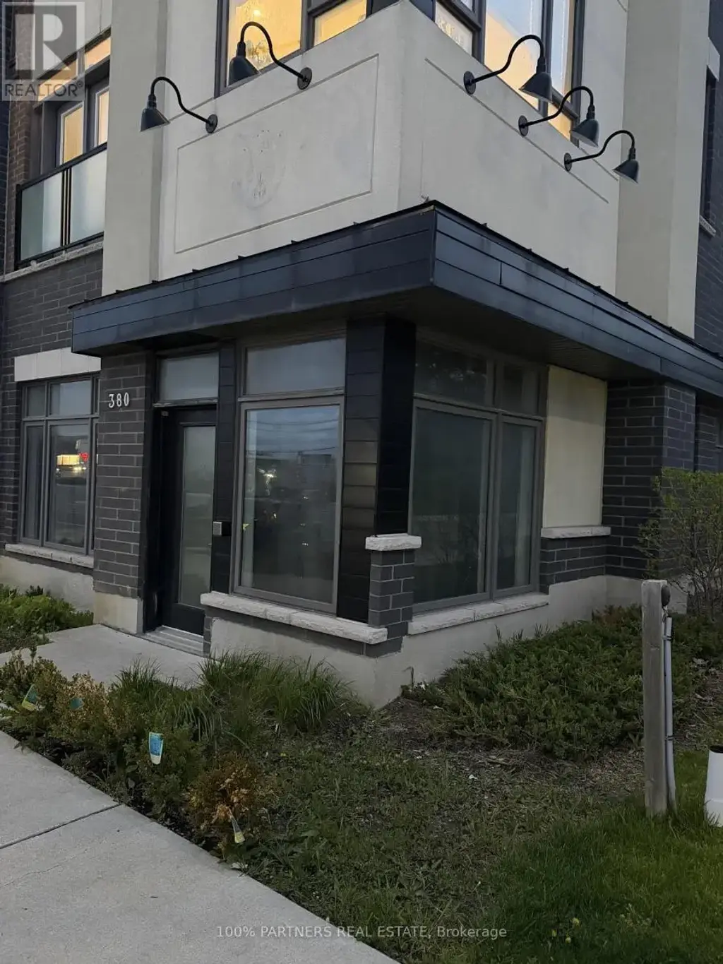 380 John Street, Markham (Aileen-Willowbrook)
