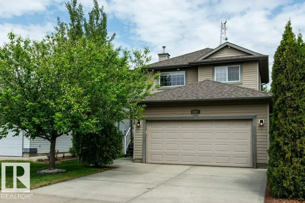 8507 2 Av Sw, Edmonton