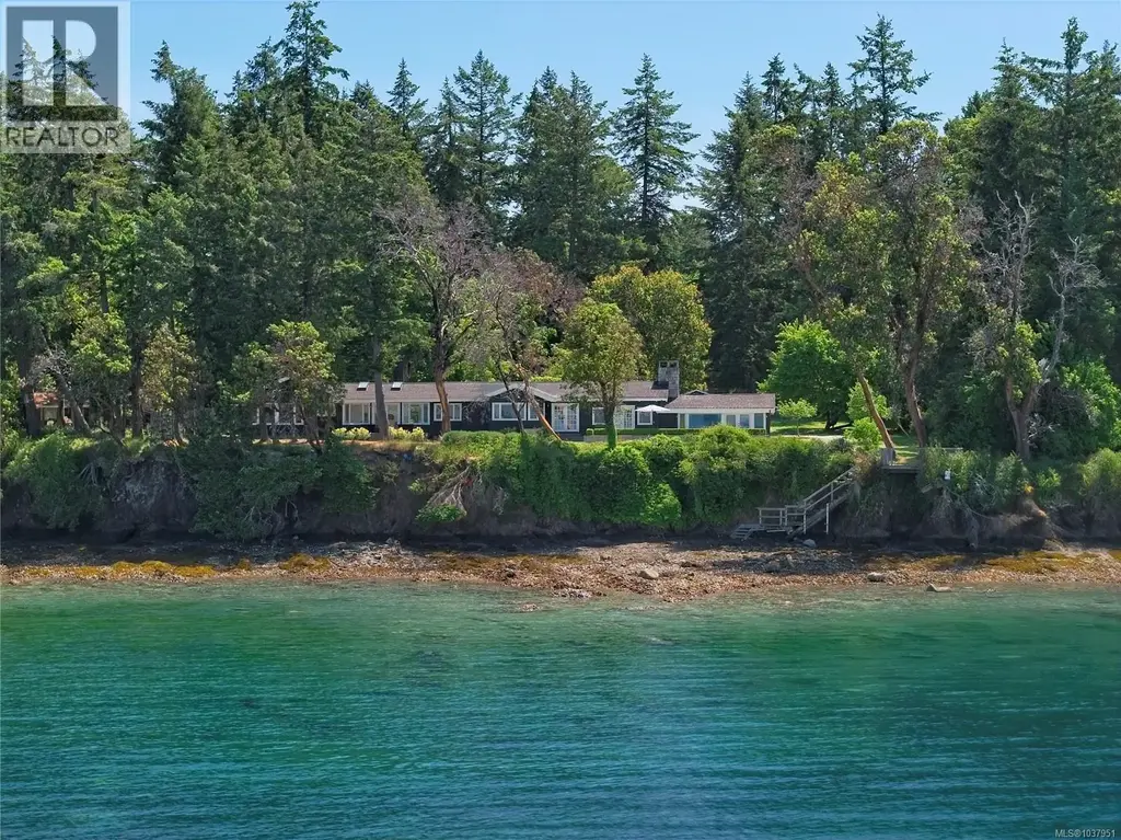 123 Swan Point Rd, Salt Spring