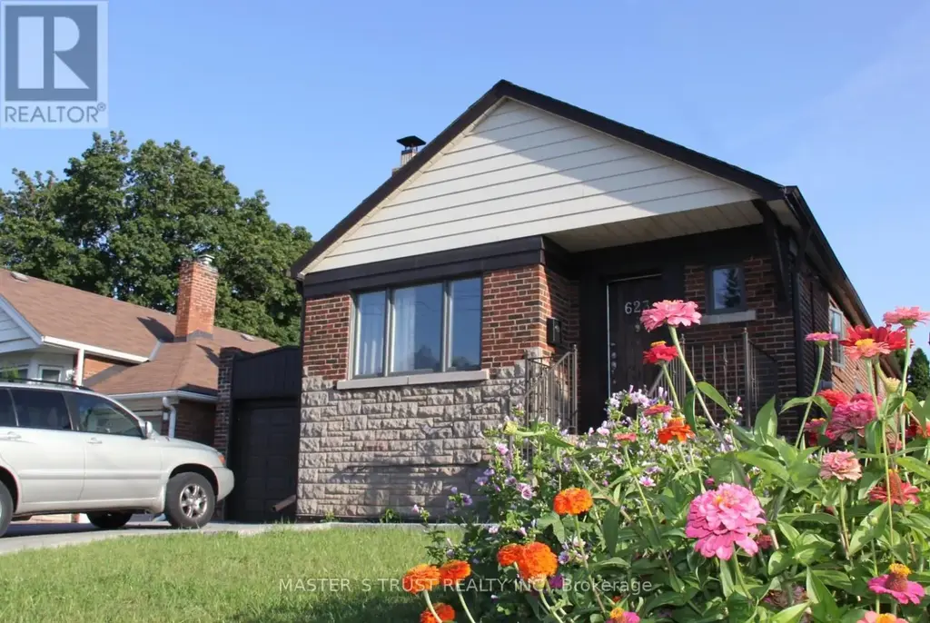 623 O' Connor Dr Drive, Toronto (East York)