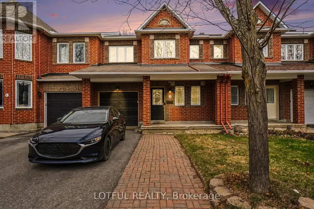3 Collington Street, Ottawa