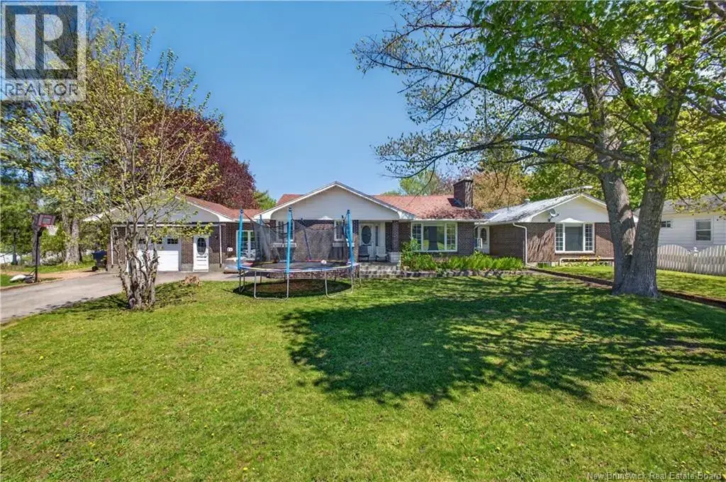 49 Mcintosh Street, Miramichi
