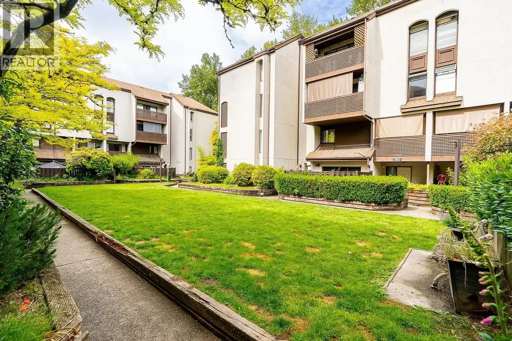 402 365 Ginger Drive, New Westminster