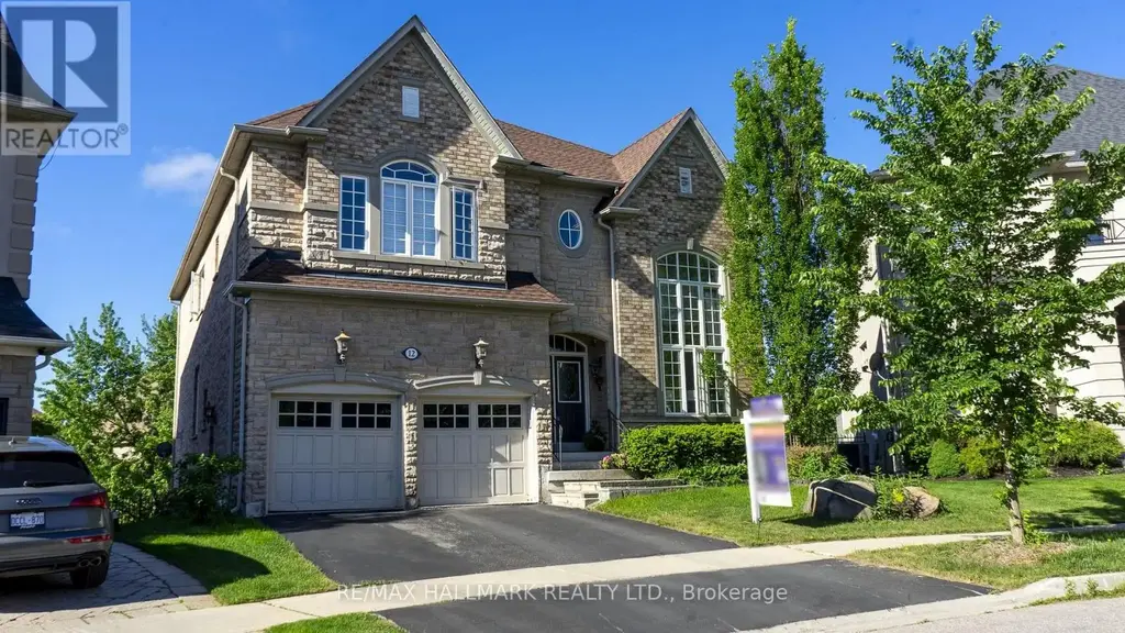 12 Sachet Drive, Richmond Hill (Oak Ridges Lake Wilcox)