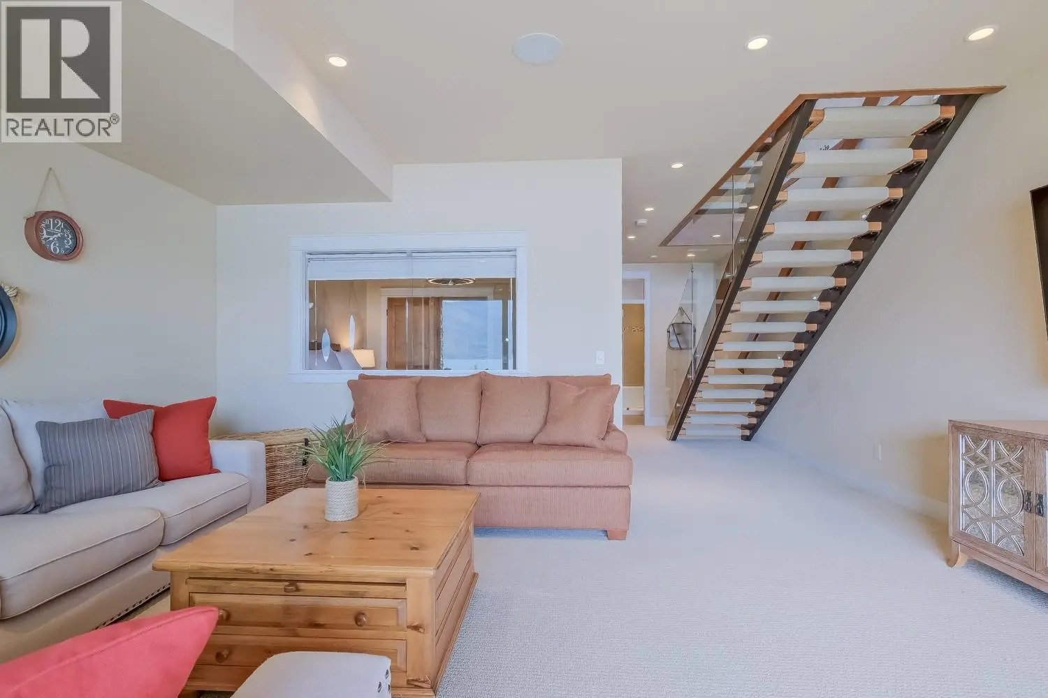5235 Buchanan Road Unit# 1. Peachland, British Columbia