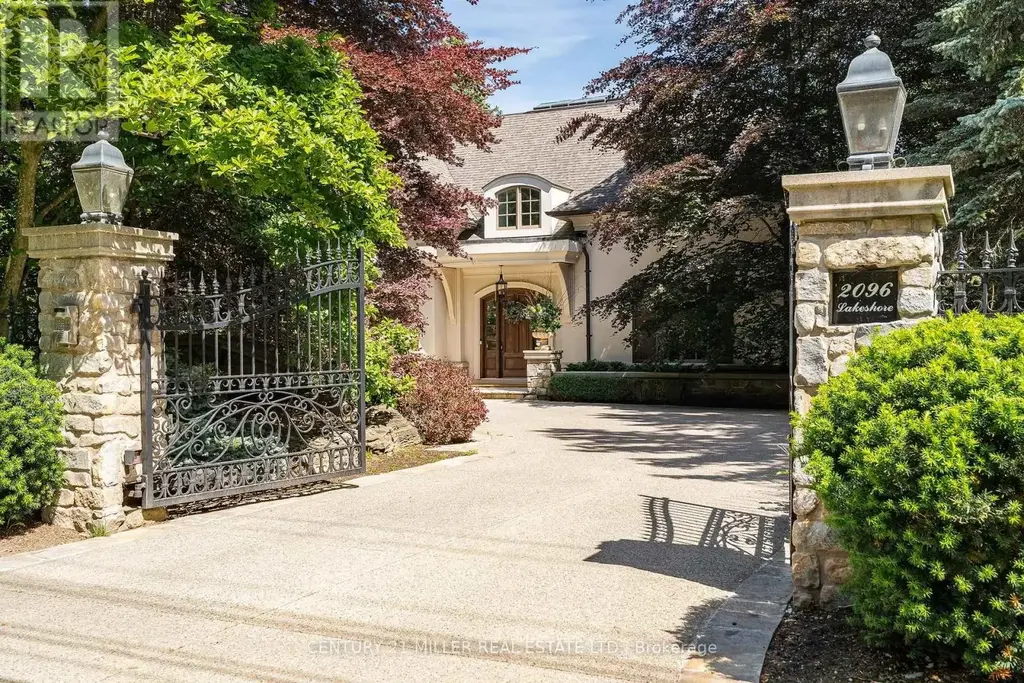 2096 Lakeshore Road E, Oakville (FD Ford)