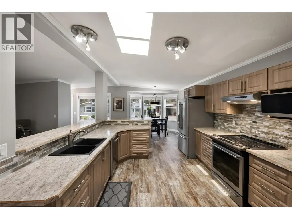 8598 Highway 97 Unit# 93, Oliver
