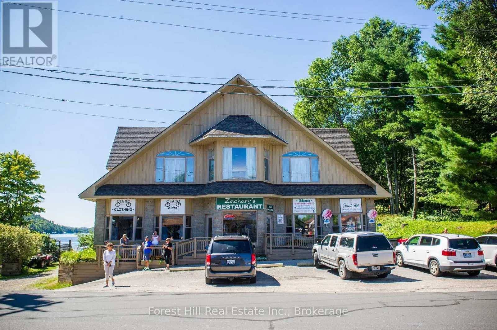 1066 Main Street, Lake of Bays (Ridout)