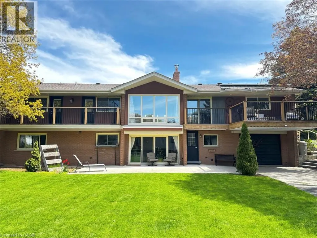 81 Thomson Drive, Waterdown