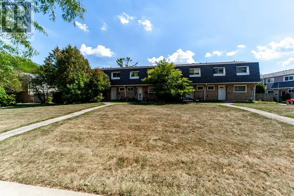 88 - 2050 Upper Middle Road, Burlington (Brant Hills)